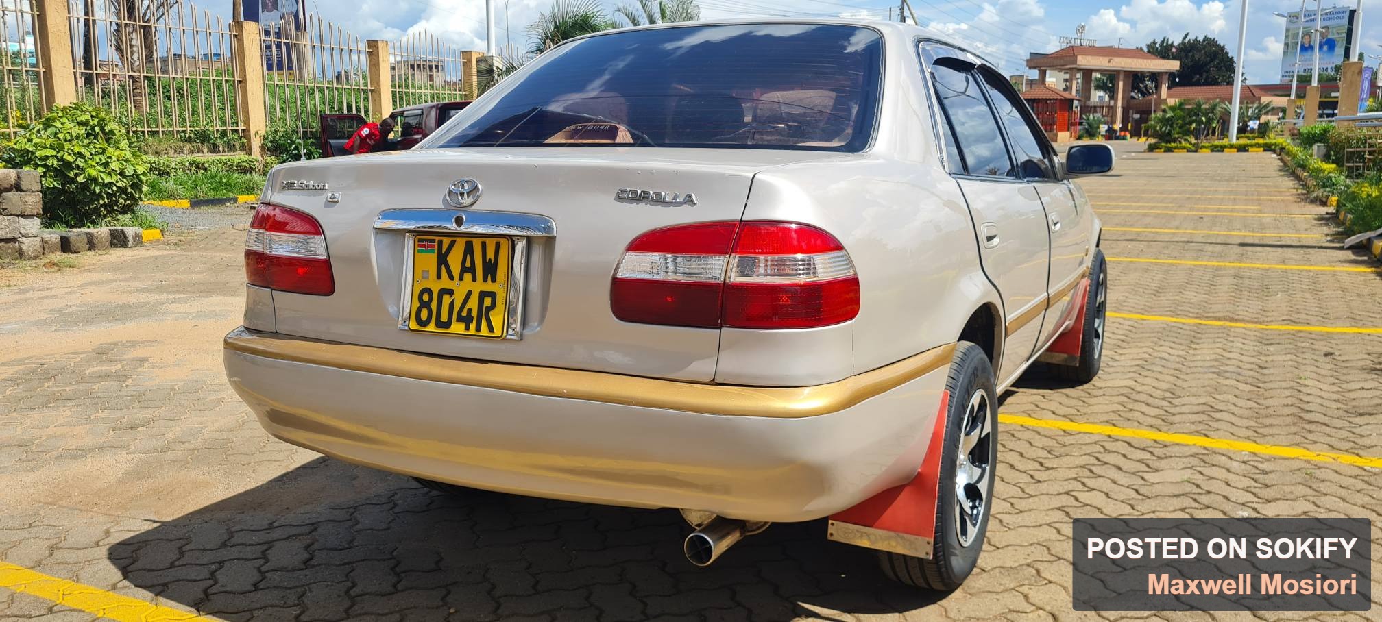 TOYOTA COROLLA AE110